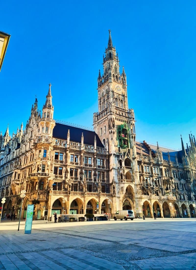 Highest temperature in Munich on August 15? card icon