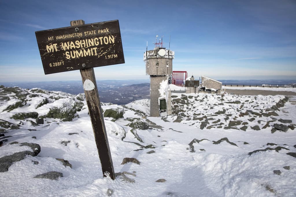 Highest Mt. Washington wind speed in August? card icon