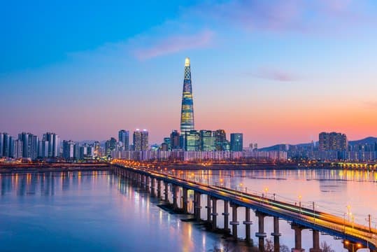 Highest temperature in Seoul (Incheon) on August 15? card icon