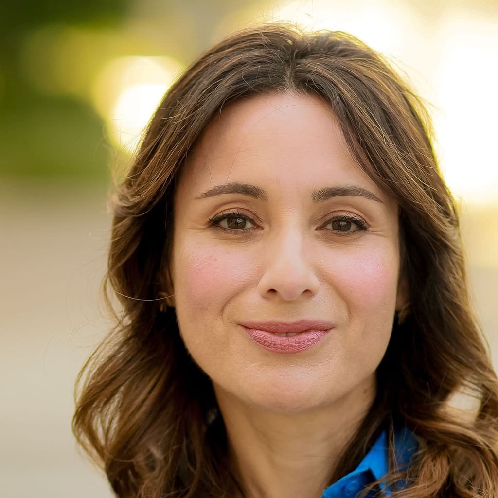 icon for Gina Hinojosa (D)