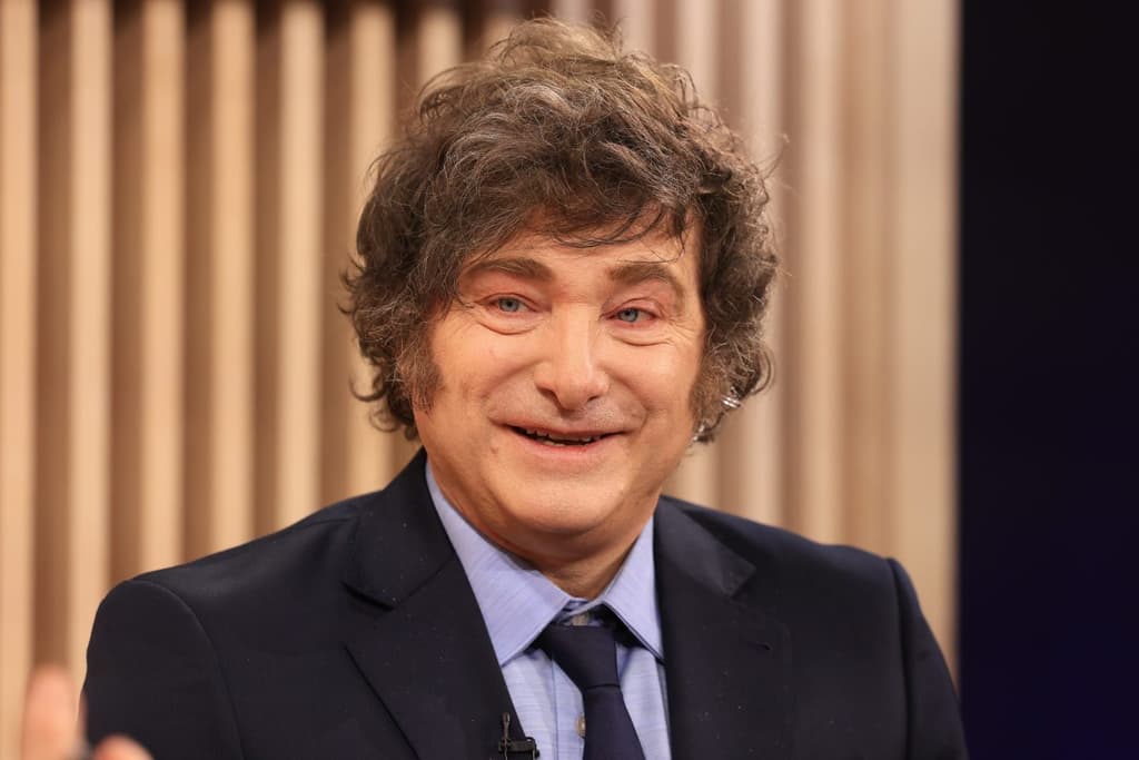 icon for Will Javier Milei win the 2027 Argentina presidential election?