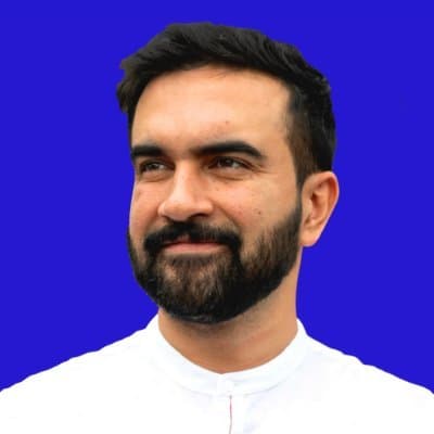 Zohran Mamdani citizenship revoked before 2027? card icon
